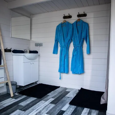 Jaktstuga Thudi-nids En Bulles *